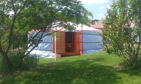 Yourtes Du Bocage