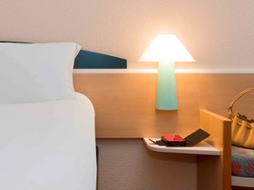 B&B HOTEL Blois Nord Vallée Maillard