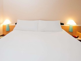 B&B HOTEL Blois Nord Vallée Maillard