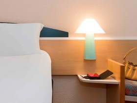 B&B HOTEL Blois Nord Vallée Maillard