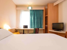 B&B HOTEL Blois Nord Vallée Maillard
