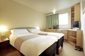 B&B HOTEL Blois Nord Vallée Maillard