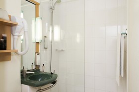 B&B HOTEL Blois Nord Vallée Maillard