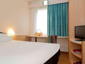 B&B HOTEL Blois Nord Vallée Maillard
