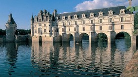 Kyriad Blois Nord