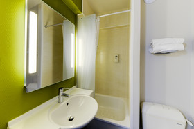 B&B Hotel Nantes Aéroport