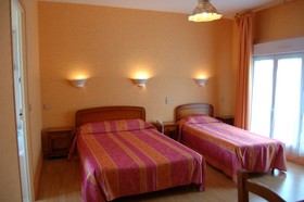 Hôtel Des Couronnes Châteaudun