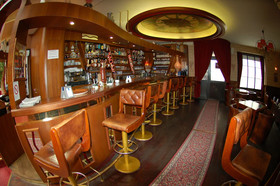 Hôtel Des Couronnes Châteaudun