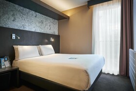 Kyriad Orleans Ouest