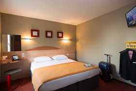 Kyriad Direct Orléans Ouest - La Chapelle Saint Mesmin