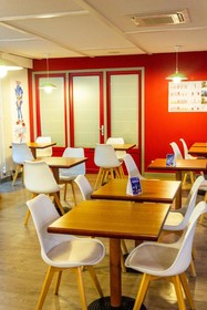 Hotel initial La Roche-sur-Yon  by balladins