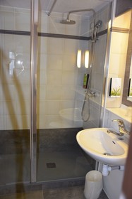 Hotel initial La Roche-sur-Yon  by balladins