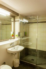 Hotel initial La Roche-sur-Yon  by balladins