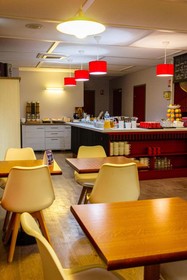 Hotel initial La Roche-sur-Yon  by balladins