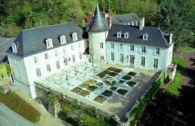 Chateau De Beauvois