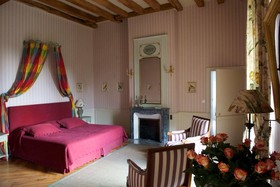 Chateau De Reignac