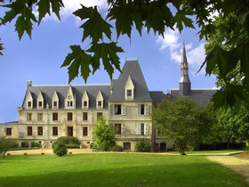 Chateau De Reignac