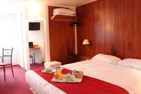 The Originals City, Hotel Ambacia, Tours South