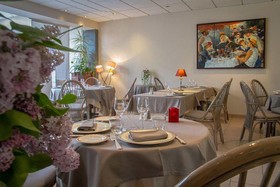 L'Ermitage Hotel & Restaurant