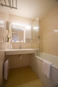 L'Ermitage Hotel & Restaurant