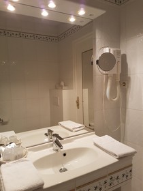 Kyriad Saumur Centre