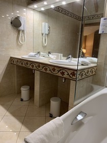 Kyriad Saumur Centre
