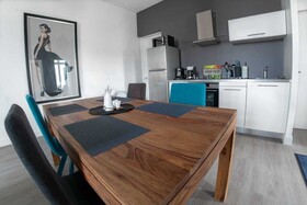 Les Orchidees La Marine