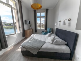 Les Orchidees La Marine