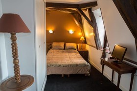 Hotel Henri IV