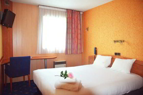 Hotel The Originals Tours Au Relais Saint-Éloi