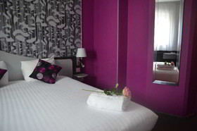 Hotel The Originals Tours Au Relais Saint-Éloi