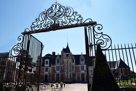 Chateau de Jallanges