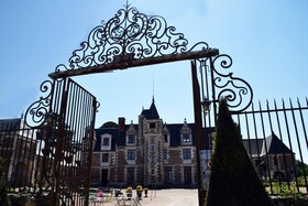 Chateau de Jallanges