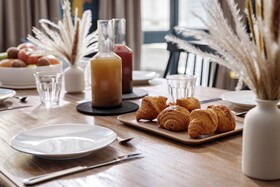 Hôtel Corneille - Encore Mieux