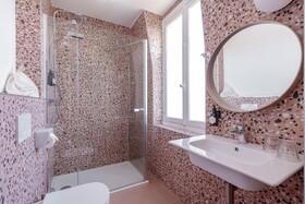 Hôtel Corneille - Encore Mieux