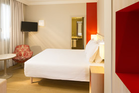Hôtel Oceania L'Univers Tours