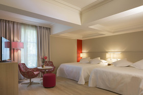 Hôtel Oceania L'Univers Tours
