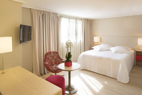 Hôtel Oceania L'Univers Tours