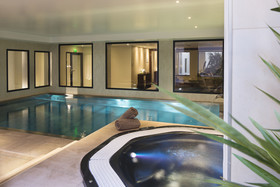 Hôtel Oceania L'Univers Tours