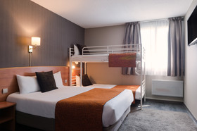 Hotel The Originals Tours Nord La Terrasse