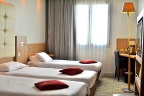 Kyriad Tours Centre
