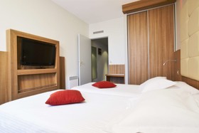 Kyriad Tours Centre
