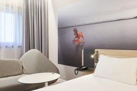 Novotel Tours Centre Gare Hotel
