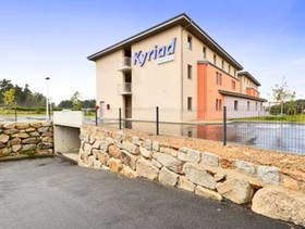 Hôtel Kyriad Saint Chély d'Apcher - Aire de la Lozère