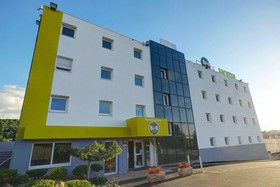 B&B Hôtel Saint-Etienne Monthieu