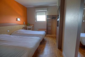 B&B Hôtel Saint-Etienne Monthieu