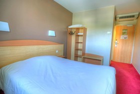 B&B Hôtel Saint-Etienne Monthieu
