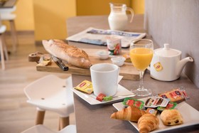 Hotel Kyriad St Etienne Centre