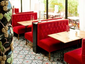 ibis Saint-Étienne - La Terrasse