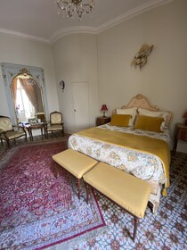 La Villa Rosa